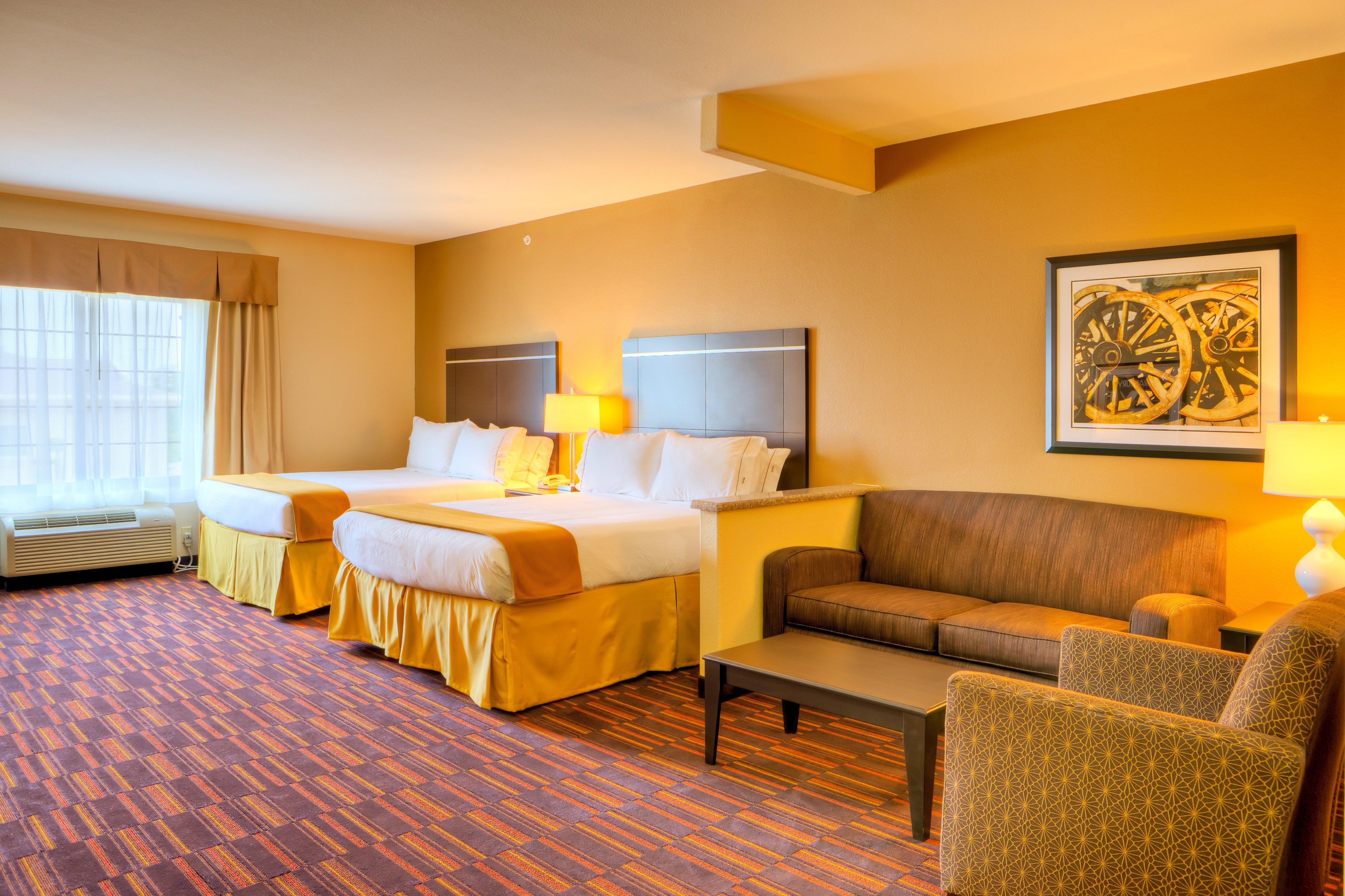Holiday Inn Express And Suites Granbury By Ihg Экстерьер фото