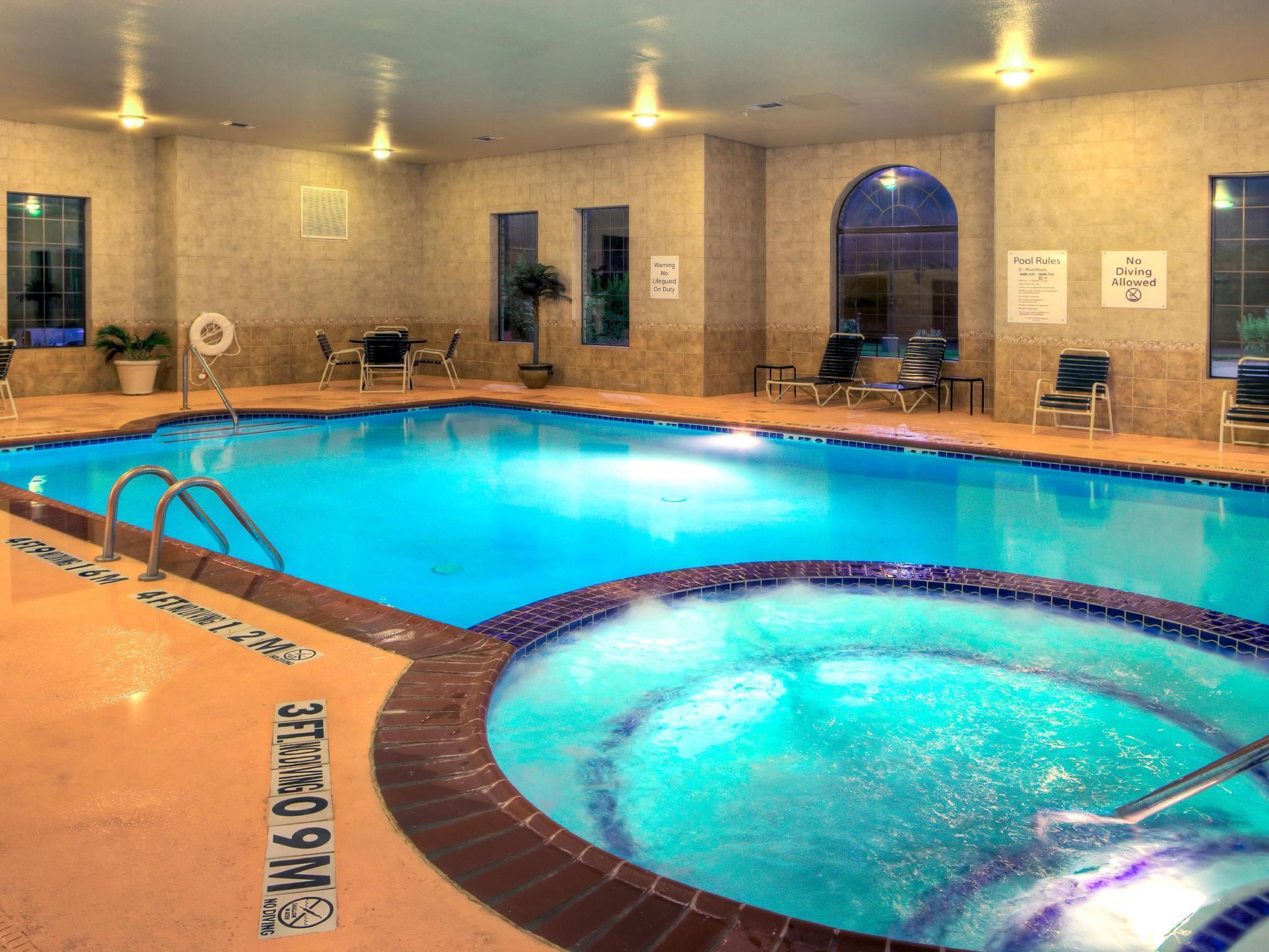 Holiday Inn Express And Suites Granbury By Ihg Экстерьер фото