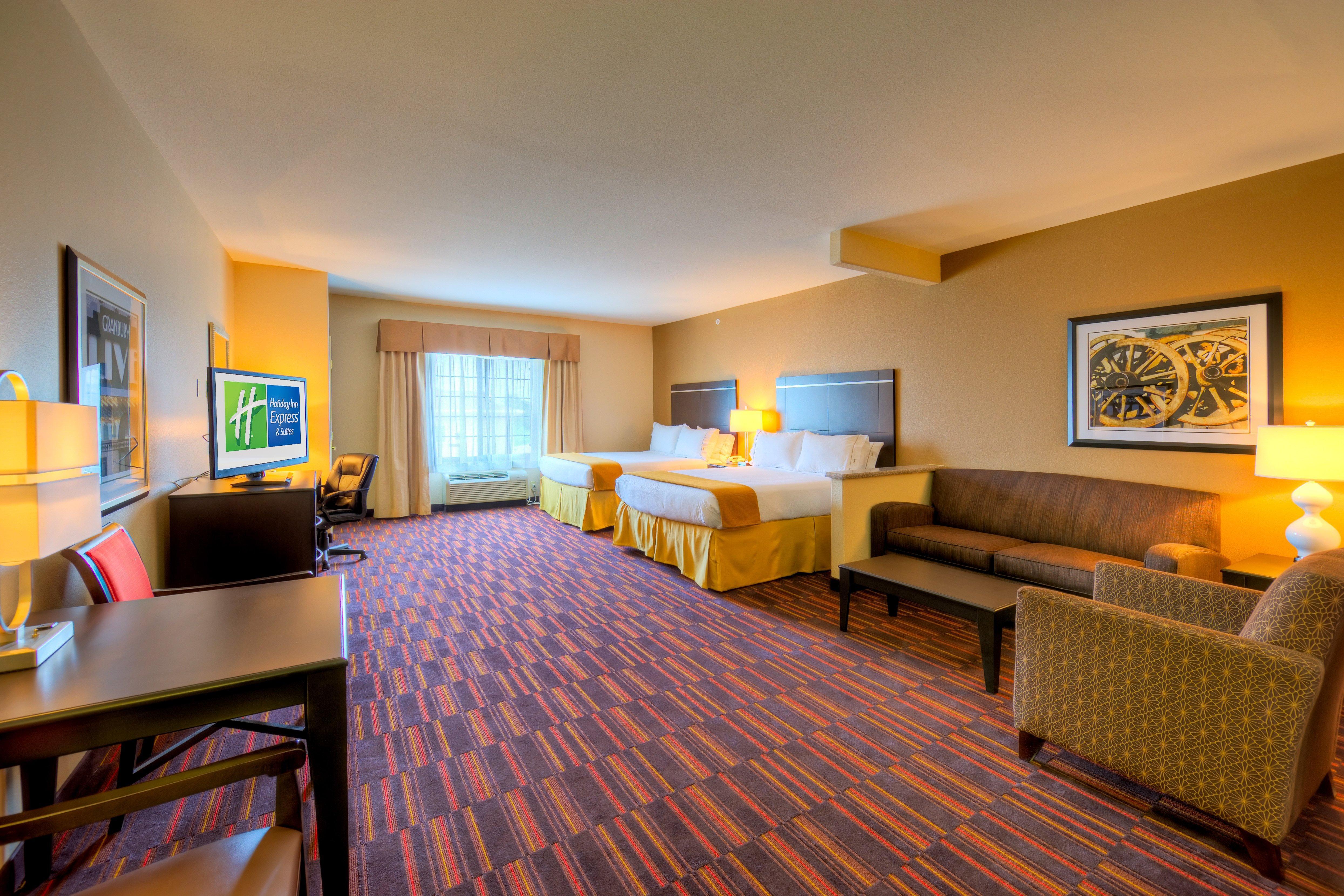 Holiday Inn Express And Suites Granbury By Ihg Экстерьер фото
